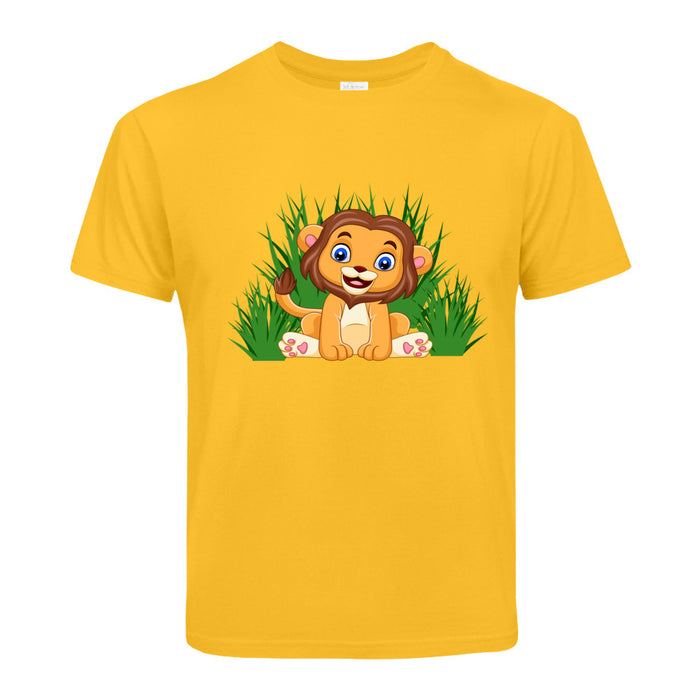 Löwe sitzt im Gras Kinder T-Shirt